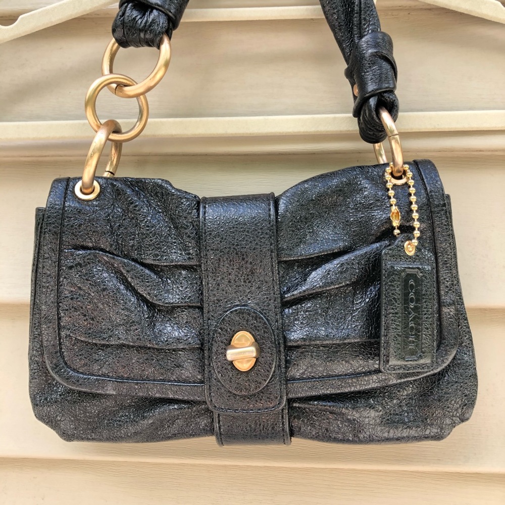 NEVER WORN 100% AUTHENTIC Coach Shoulder Bag - Picture 2 of 9